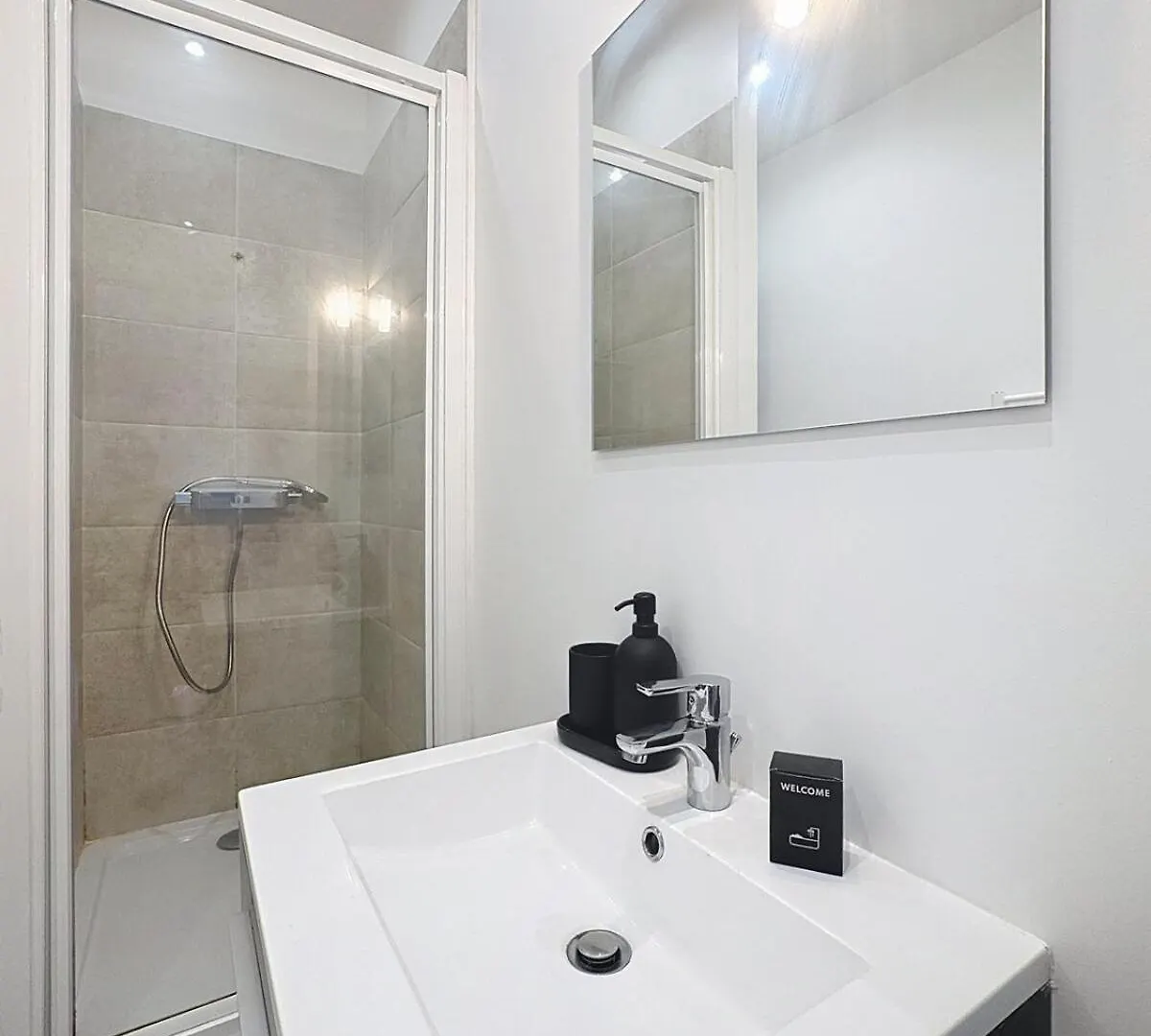 Modern Apartment Hyper Center Nice Comfort